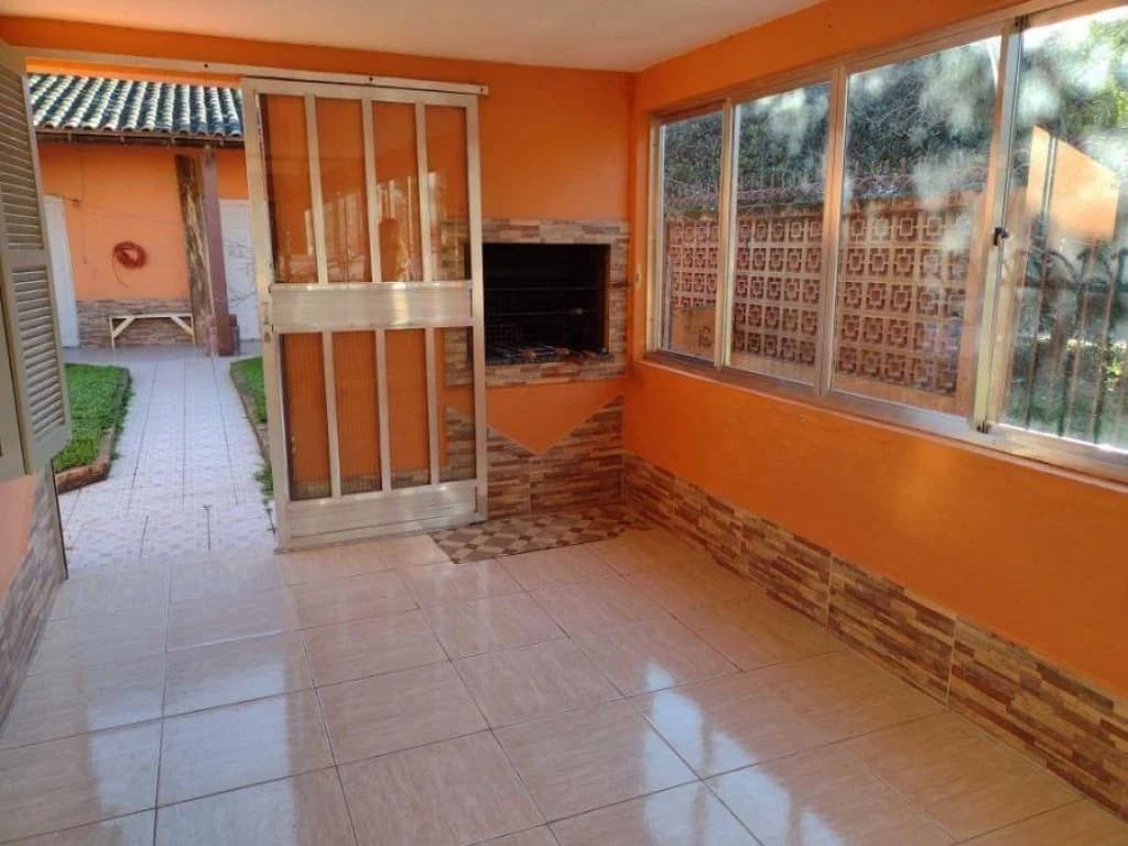 Foto 8 de 29: Casa em leilão em Pelotas - RS, bairro Laranjal — Casa, Padrão, 1 Vaga(S) de Garagem