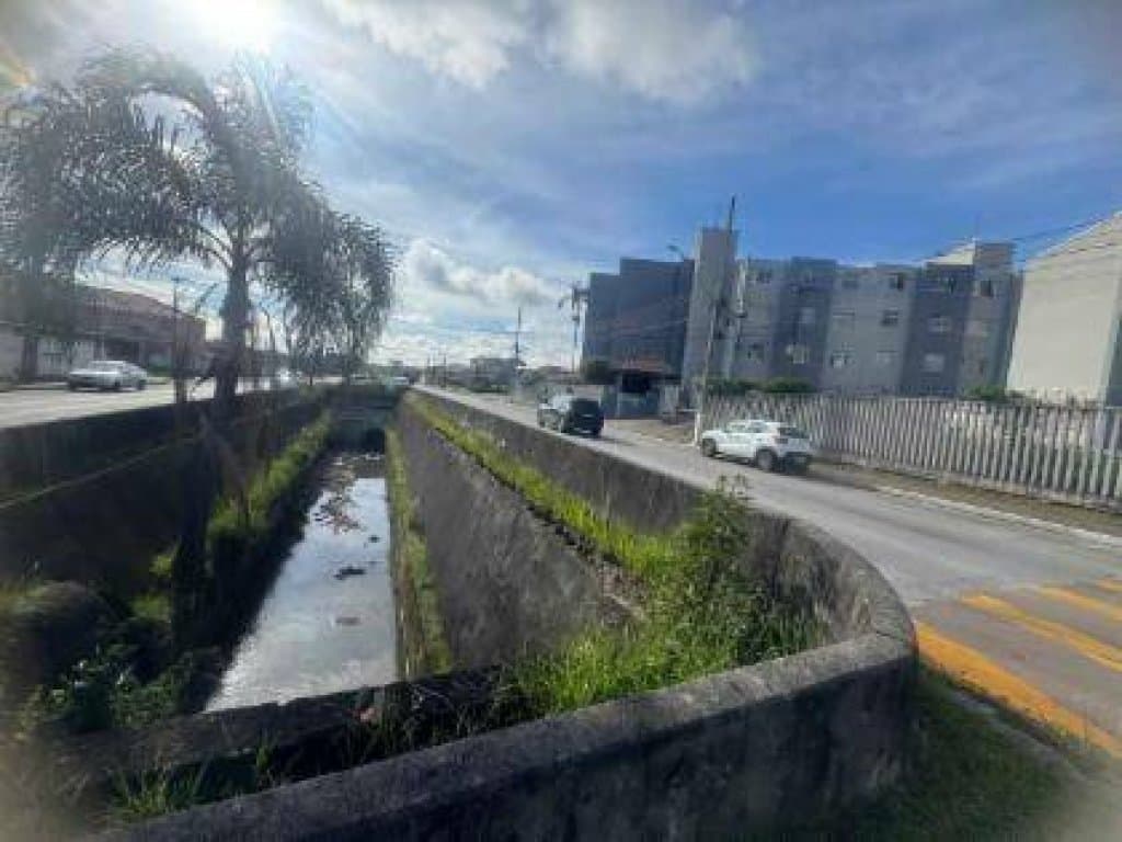 Foto 10 de 17: Apartamento em leilão em Curitiba - PR, bairro Lindóia — Apartamento, Padrão, 0 Vaga(S) de Garagem