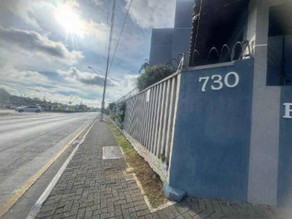 Foto 5 de 17: Apartamento em leilão em Curitiba - PR, bairro Lindóia — Apartamento, Padrão, 0 Vaga(S) de Garagem