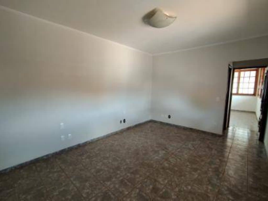 Foto 15 de 21: Casa em leilão em Campo Grande - MS, bairro Vila Jardim Alegre — Casa, Padrão, 2 Vaga(S) de Garagem