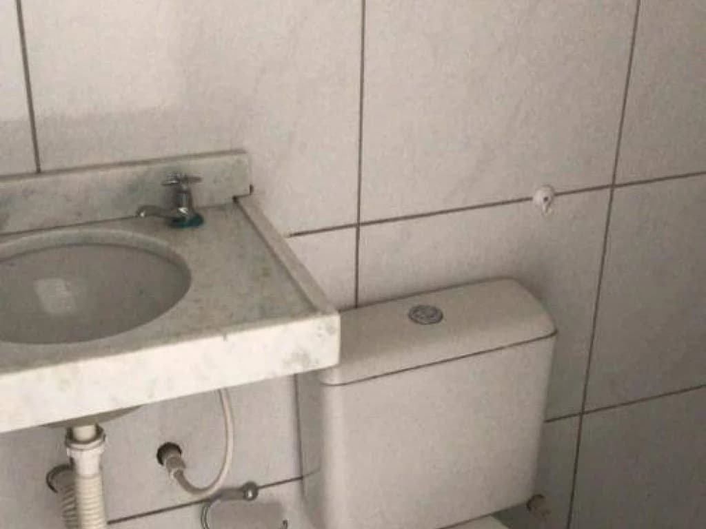 Foto 3 de 15: Casa em leilão em Maracanaú - CE, bairro Loteamento Parque São José — Casa, Padrão, 1 Vaga(S) de Garagem