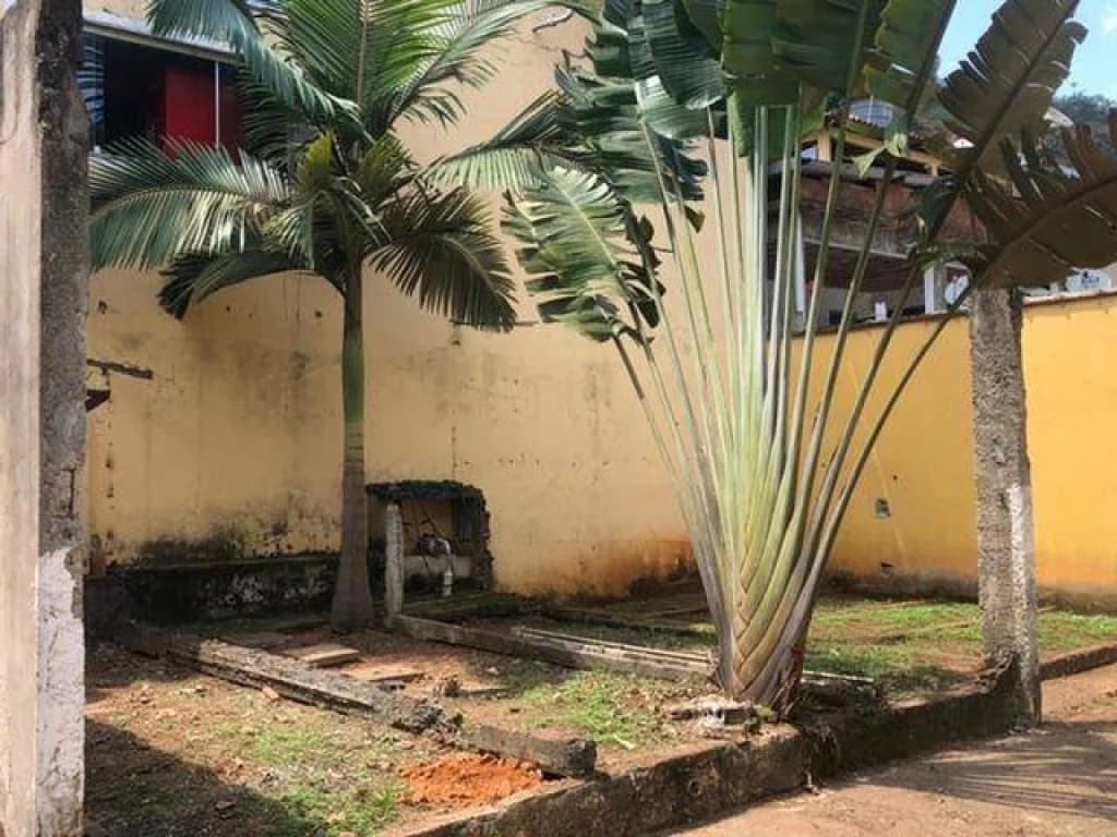 Foto 41 de 43: Casa em leilão em Magé - RJ, bairro Vila Inhomirim — Casa, Padrão, 3 Vaga(S) de Garagem