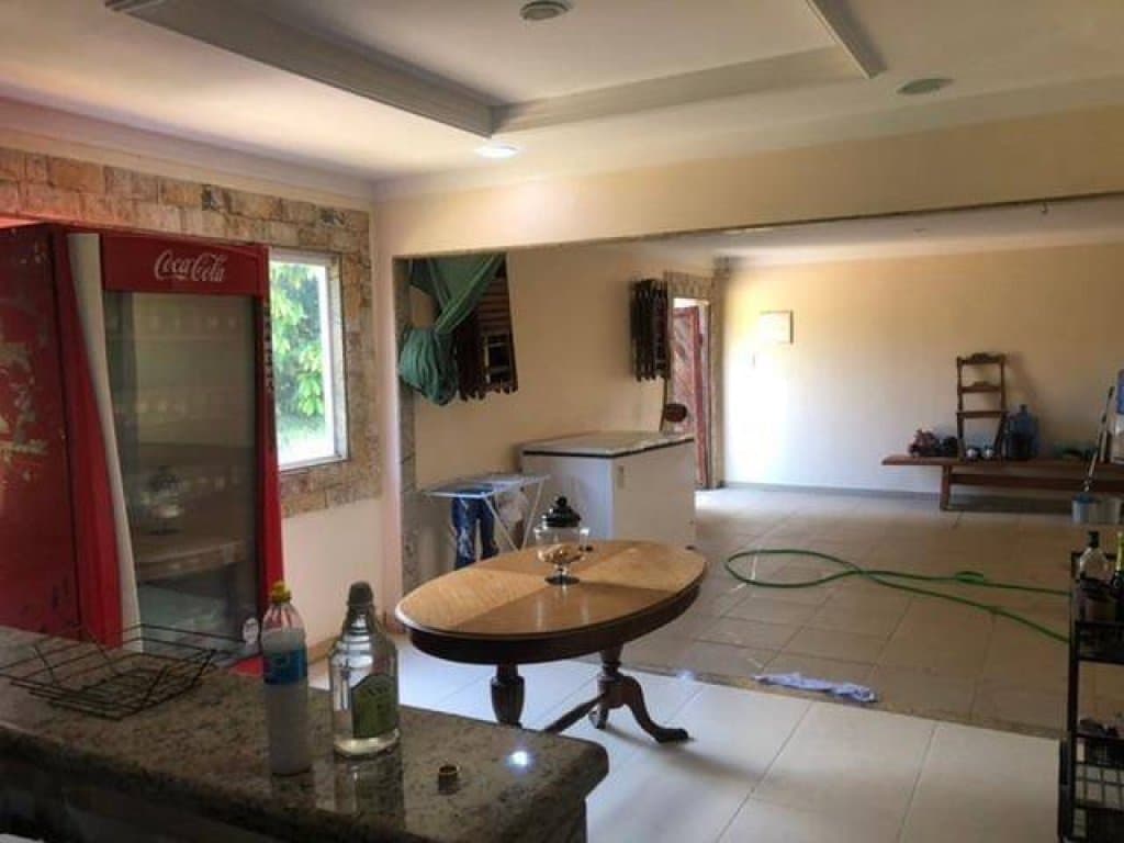 Foto 25 de 43: Casa em leilão em Magé - RJ, bairro Vila Inhomirim — Casa, Padrão, 3 Vaga(S) de Garagem