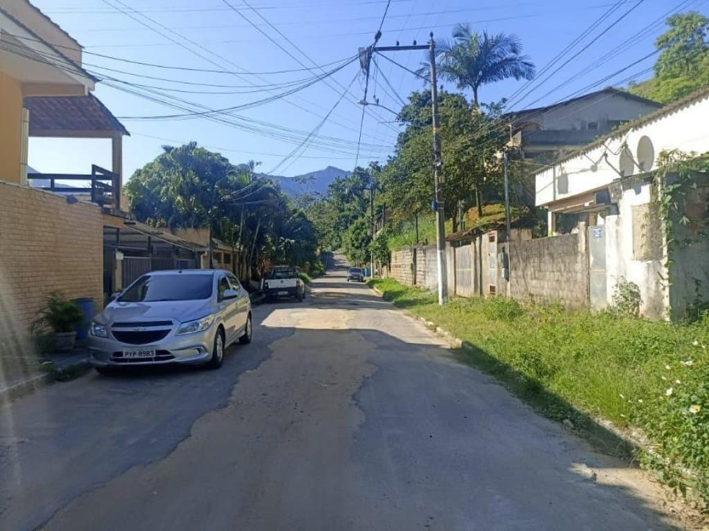 Foto 13 de 43: Casa em leilão em Magé - RJ, bairro Vila Inhomirim — Casa, Padrão, 3 Vaga(S) de Garagem