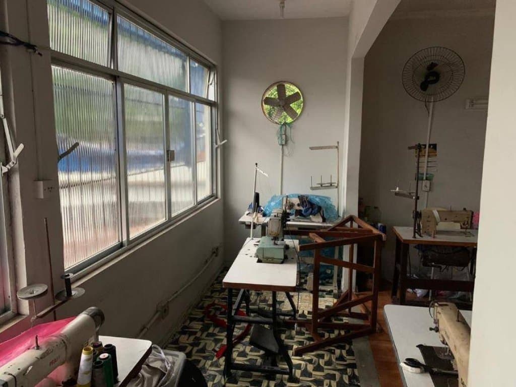 Foto 14 de 35: Casa em leilão em Rio De Janeiro - RJ, bairro Taquara — Casa, Padrão, 3 Vaga(S) de Garagem
