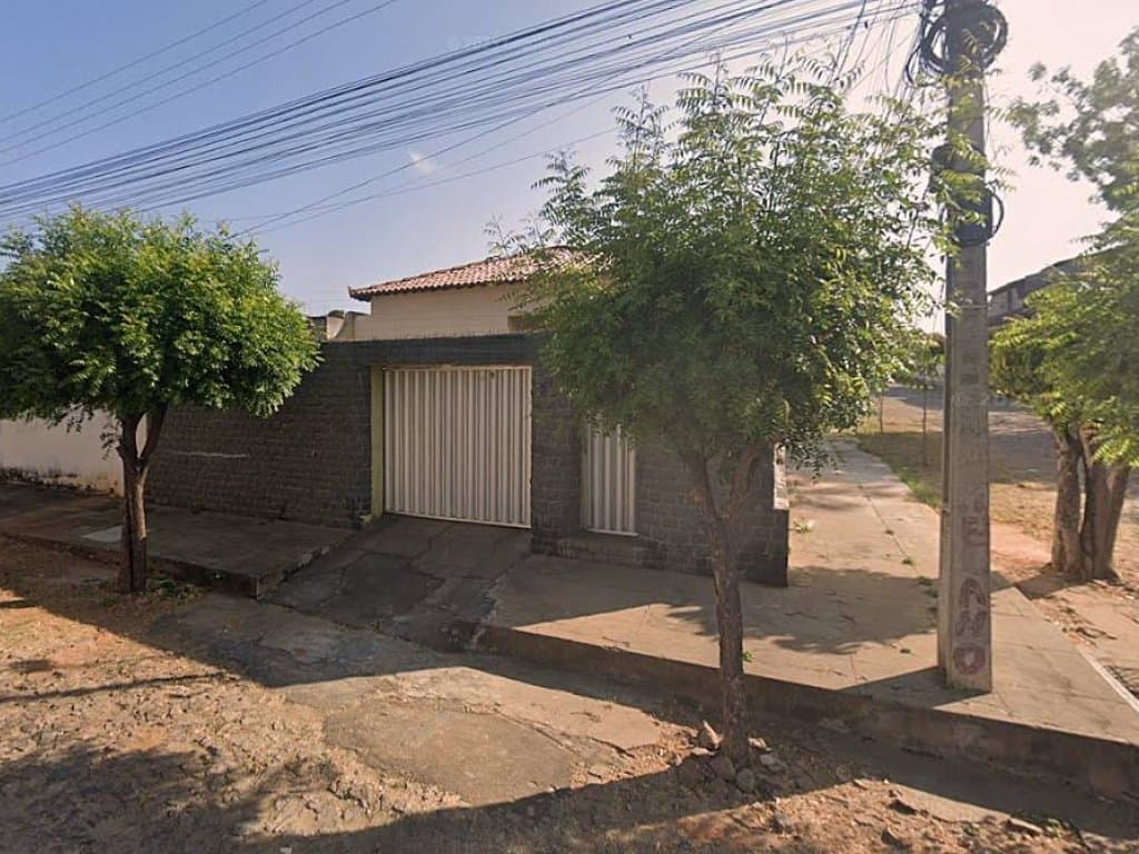 Foto 4 de 6: Casa em leilão em Crateús - CE, bairro Planalto — Casa, Padrão, 0 Vaga(S) de Garagem