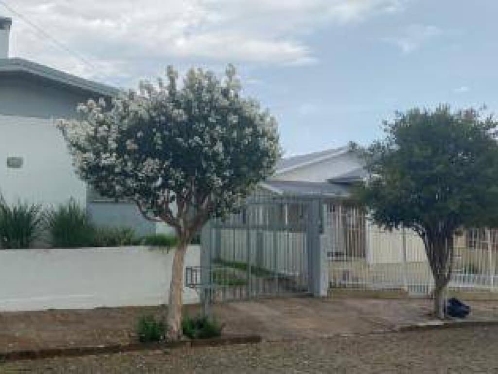 Foto 4 de 15: Casa em leilão em Vacaria - RS, bairro Planalto — Casa, Padrão, 0 Vaga(S) de Garagem