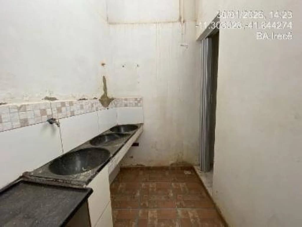 Foto 8 de 18: Casa em leilão em Irecê - BA, bairro São José — Casa, Padrão, 1 Vaga(S) de Garagem