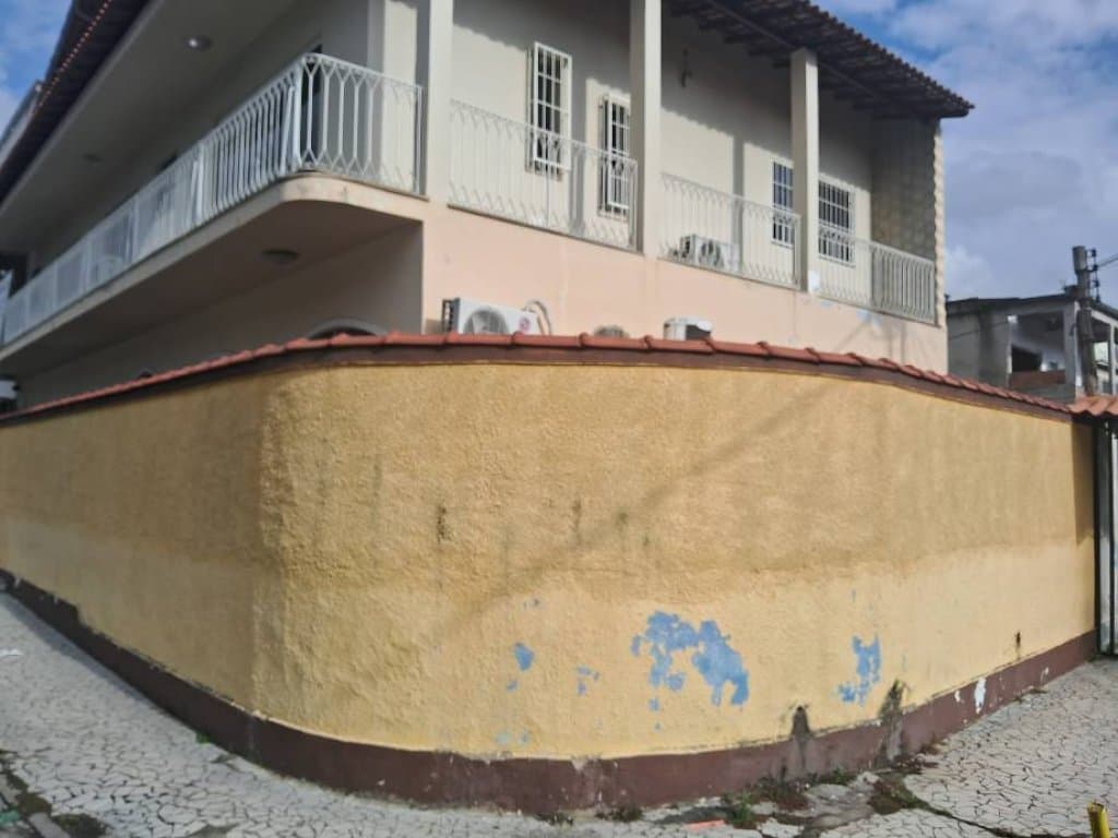 Foto 7 de 16: Casa em leilão em São Gonçalo - RJ, bairro Venda da Cruz — Casa, Padrão, 1 Vaga(S) de Garagem