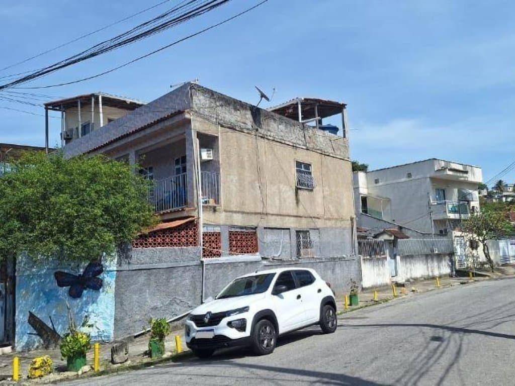 Foto 3 de 16: Casa em leilão em São Gonçalo - RJ, bairro Venda da Cruz — Casa, Padrão, 1 Vaga(S) de Garagem