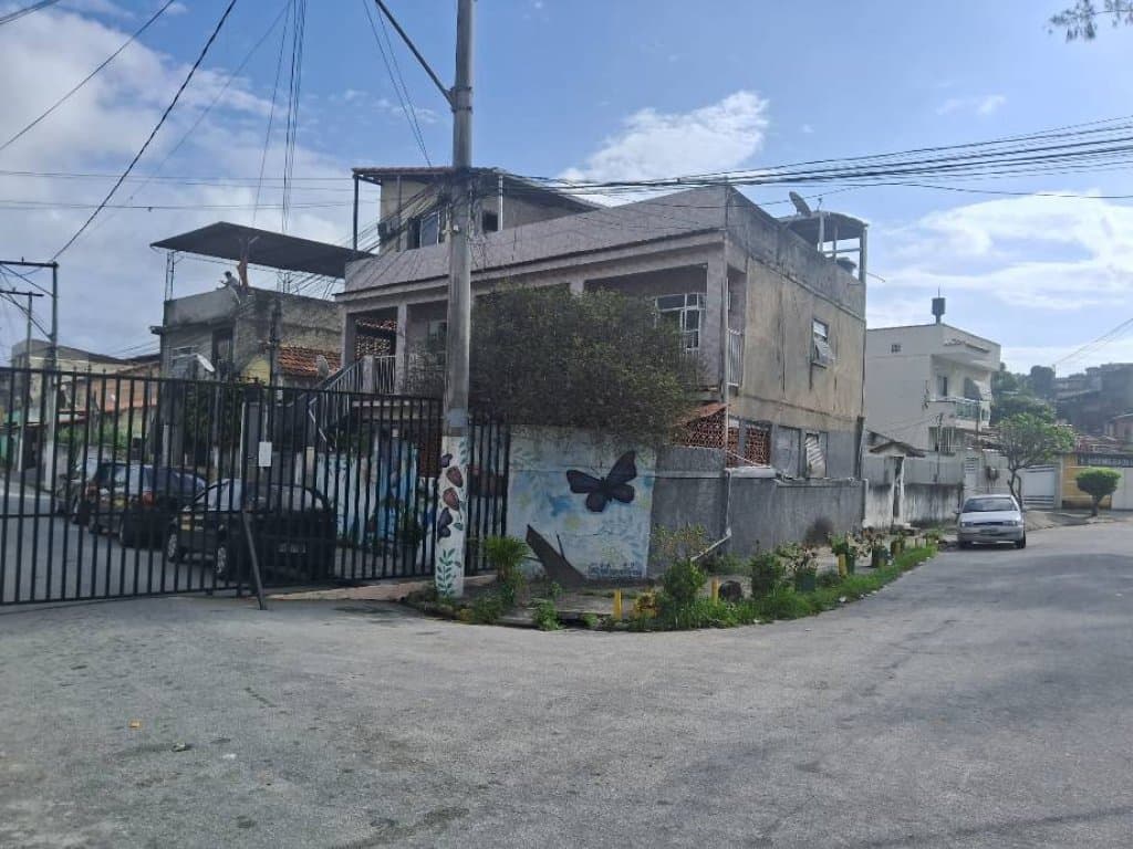 Foto 10 de 16: Casa em leilão em São Gonçalo - RJ, bairro Venda da Cruz — Casa, Padrão, 1 Vaga(S) de Garagem