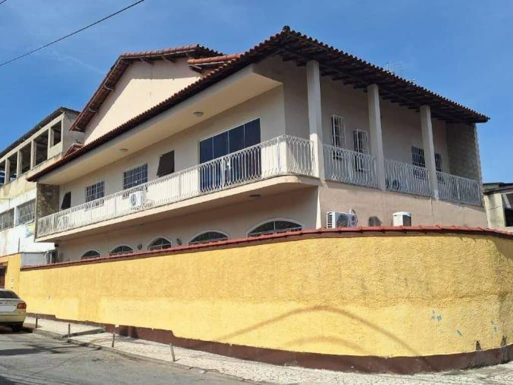 Foto 5 de 16: Casa em leilão em São Gonçalo - RJ, bairro Venda da Cruz — Casa, Padrão, 1 Vaga(S) de Garagem