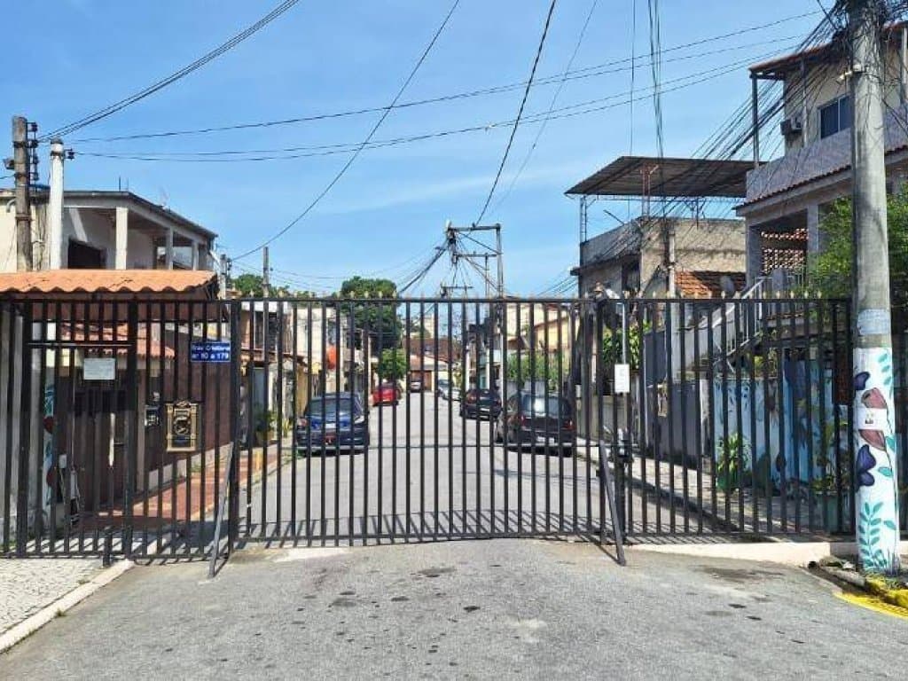 Foto 1 de 16: Casa em leilão em São Gonçalo - RJ, bairro Venda da Cruz — Casa, Padrão, 1 Vaga(S) de Garagem