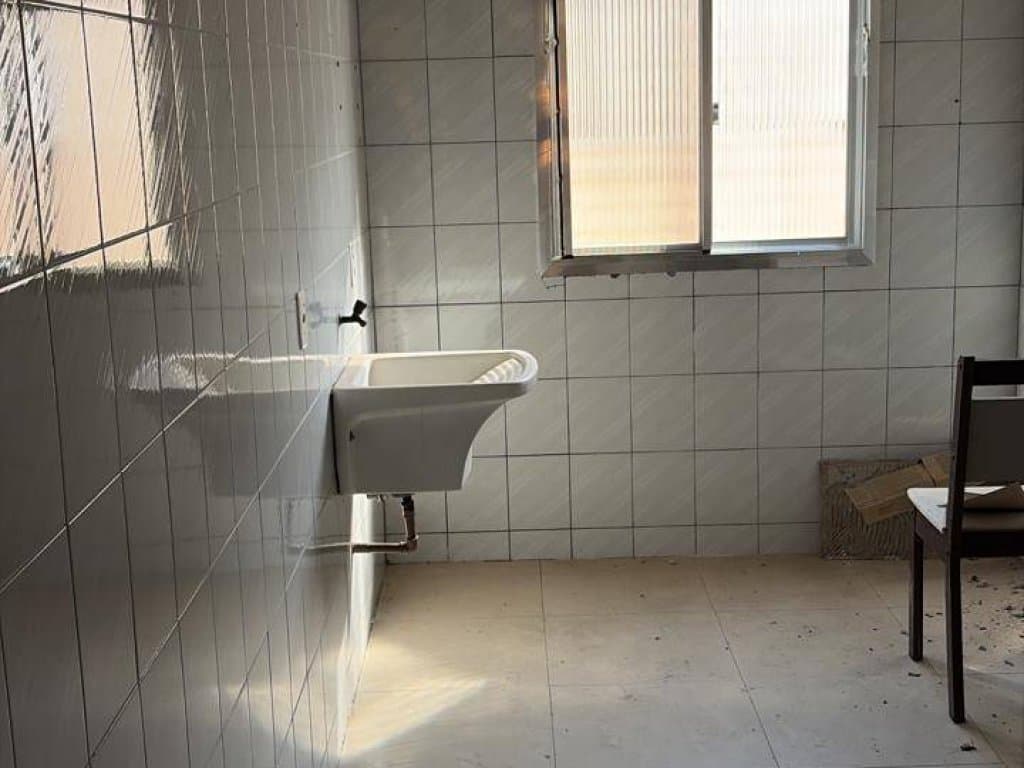 Foto 4 de 13: Apartamento em leilão em Esteio - RS, bairro Centro — Apartamento, Padrão, 0 Vaga(S) de Garagem