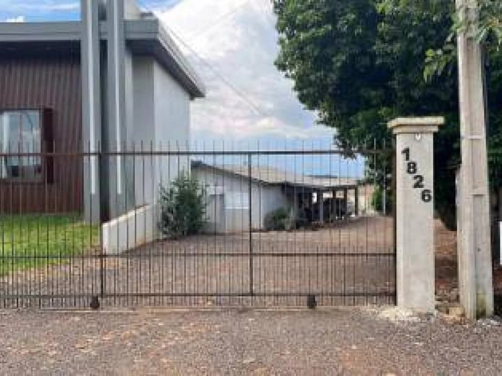 Foto 4 de 29: Casa em leilão em Fortaleza Dos Valos - RS, bairro Centro — Casa, Padrão, 1 Vaga(S) de Garagem