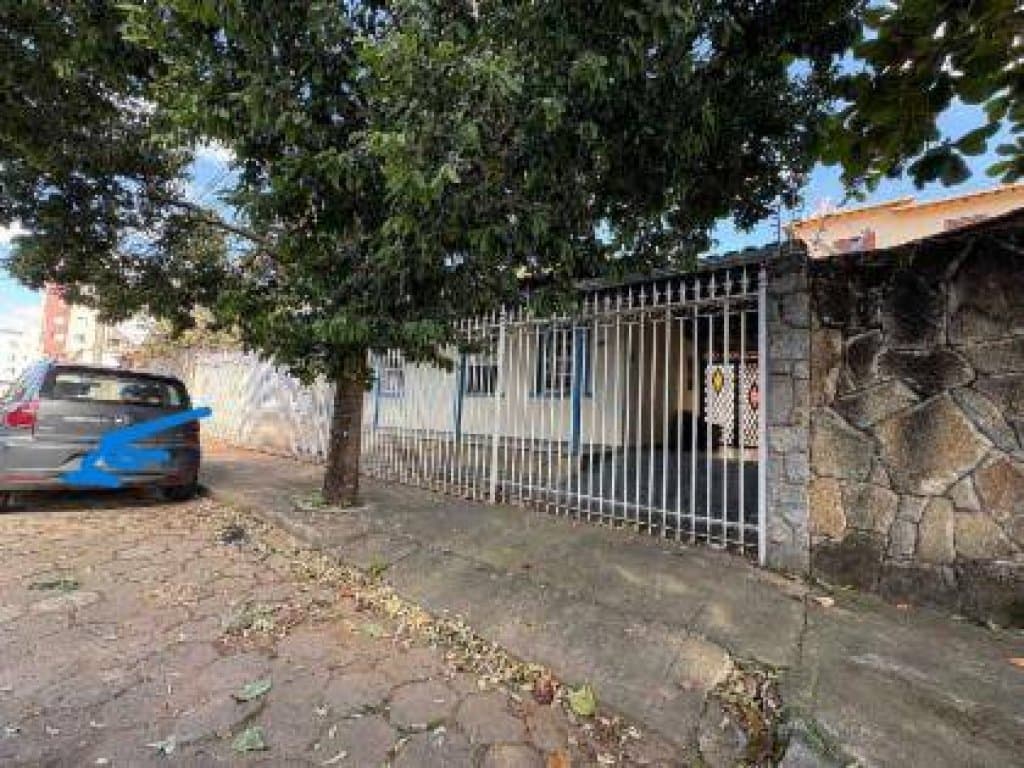 Foto 6 de 9: Casa em leilão em Lavras - MG, bairro Centenário — Casa, Padrão, 1 Vaga(S) de Garagem