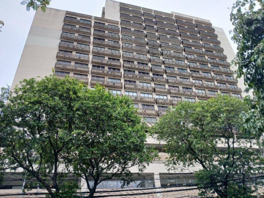 Foto 1 de 4: Comercial em leilão em Rio De Janeiro - RJ, bairro Del Castilho — Sala Comercial, Sala Comercial, 0 Vaga(S) de Garagem
