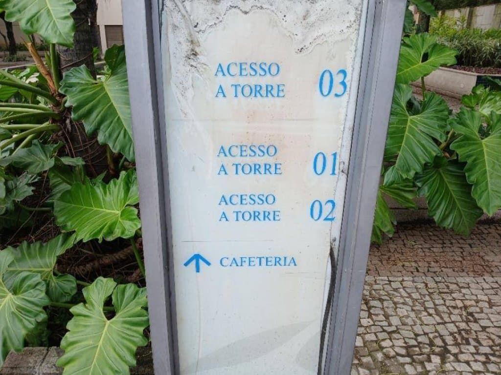 Foto 2 de 4: Comercial em leilão em Rio De Janeiro - RJ, bairro Del Castilho — Sala Comercial, Sala Comercial, 0 Vaga(S) de Garagem