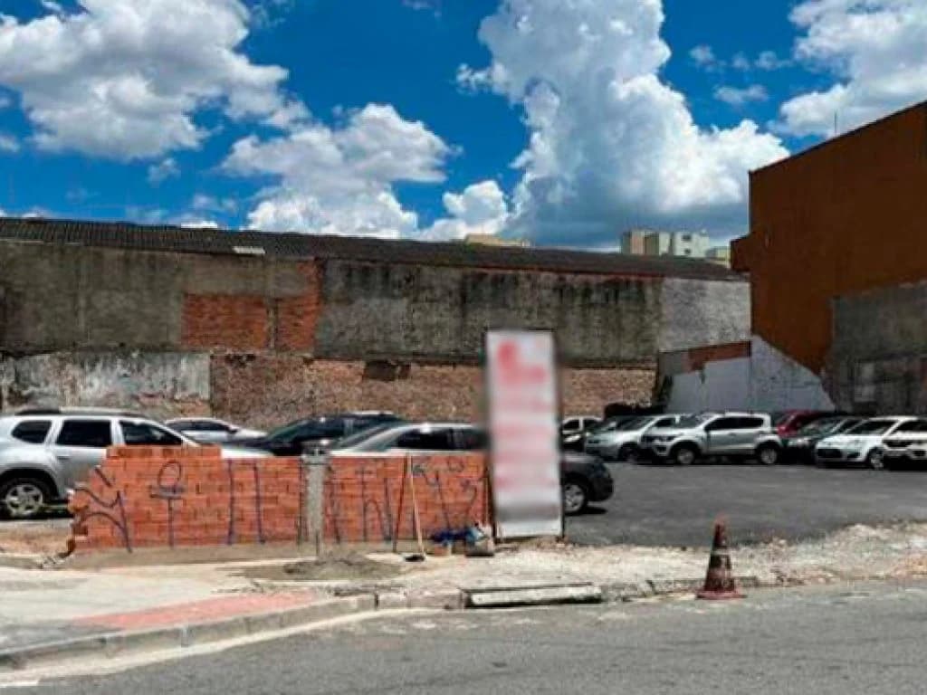Terreno em leilão em Santo André - SP, bairro Centro — Terreno 672 m² - Centro - Santo André - SP