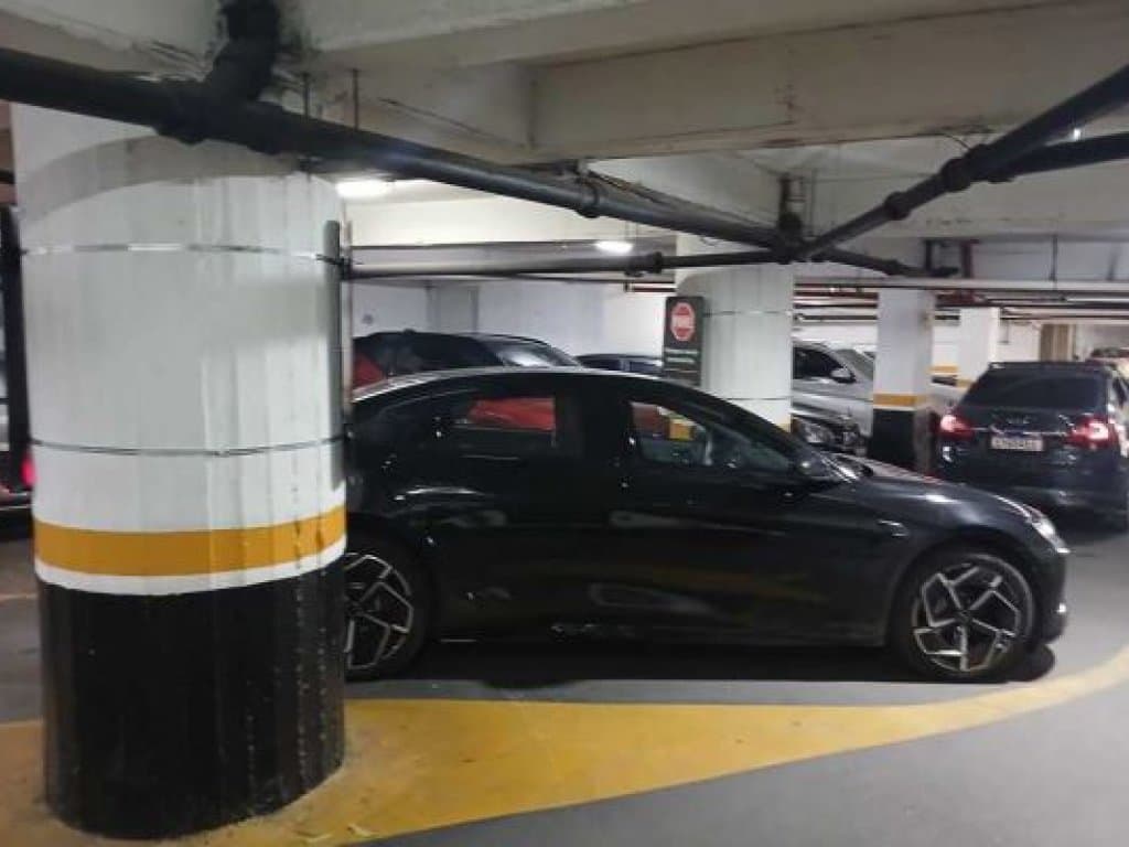 Foto 3 de 7: Vaga de Garagem em leilão em São Paulo - SP, bairro Centro — Vaga de Garagem 15 m² (subsolo do Edifício Nova Brasília) - Centro - São Paulo - SP - Lote 18