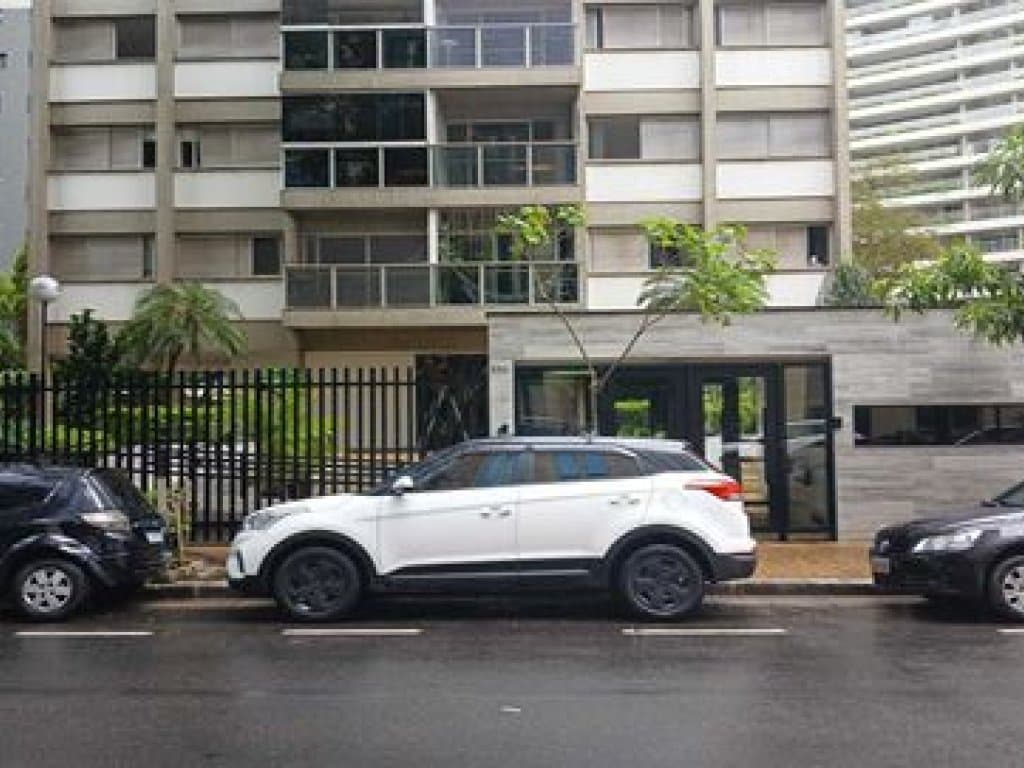 Foto 10 de 16: Apartamento em leilão em São Paulo - SP, bairro Moema — Apartamento 79 m² (02 vagas) - Moema - São Paulo - SP