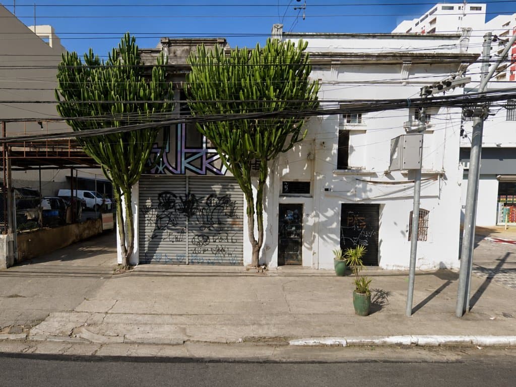 Foto 1 de 2: Casa em leilão em São Paulo - SP, bairro Brás — Casa 120 m² - Brás - São Paulo - SP