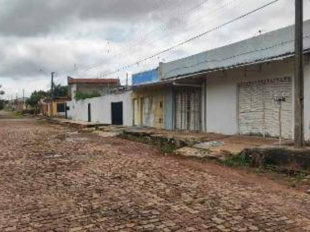 Foto 4 de 6: Casa em leilão em Teresina - PI, bairro Vale do Gavião — Casa, Padrão, 0 Vaga(S) de Garagem
