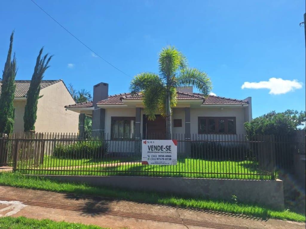 Foto 48 de 54: Casa em leilão em Horizontina - RS, bairro Alvorada — Casa, Padrão, 1 Vaga(S) de Garagem
