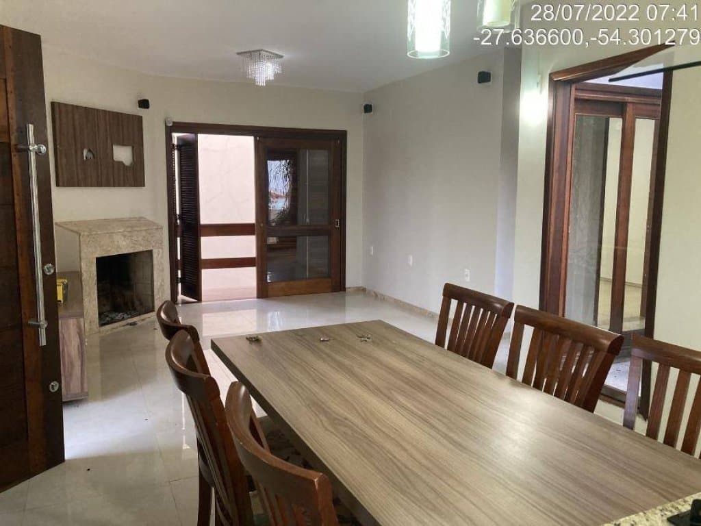 Foto 14 de 54: Casa em leilão em Horizontina - RS, bairro Alvorada — Casa, Padrão, 1 Vaga(S) de Garagem
