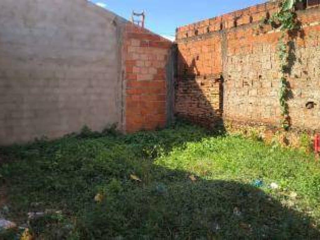 Foto 9 de 27: Casa em leilão em Ituiutaba - MG, bairro Lagoa Azul Ii — Casa, Padrão, 0 Vaga(S) de Garagem