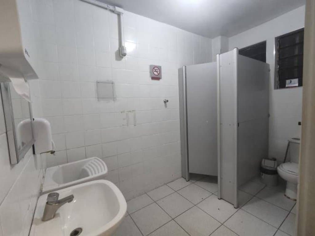 Foto 20 de 79: Comercial em leilão em São Paulo - SP, bairro Bela Vista — Ex-Agência, Padrão, 0 Vaga(S) de Garagem