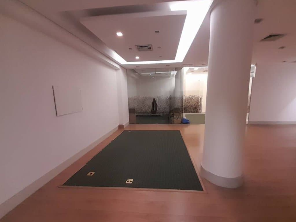 Foto 69 de 79: Comercial em leilão em São Paulo - SP, bairro Bela Vista — Ex-Agência, Padrão, 0 Vaga(S) de Garagem