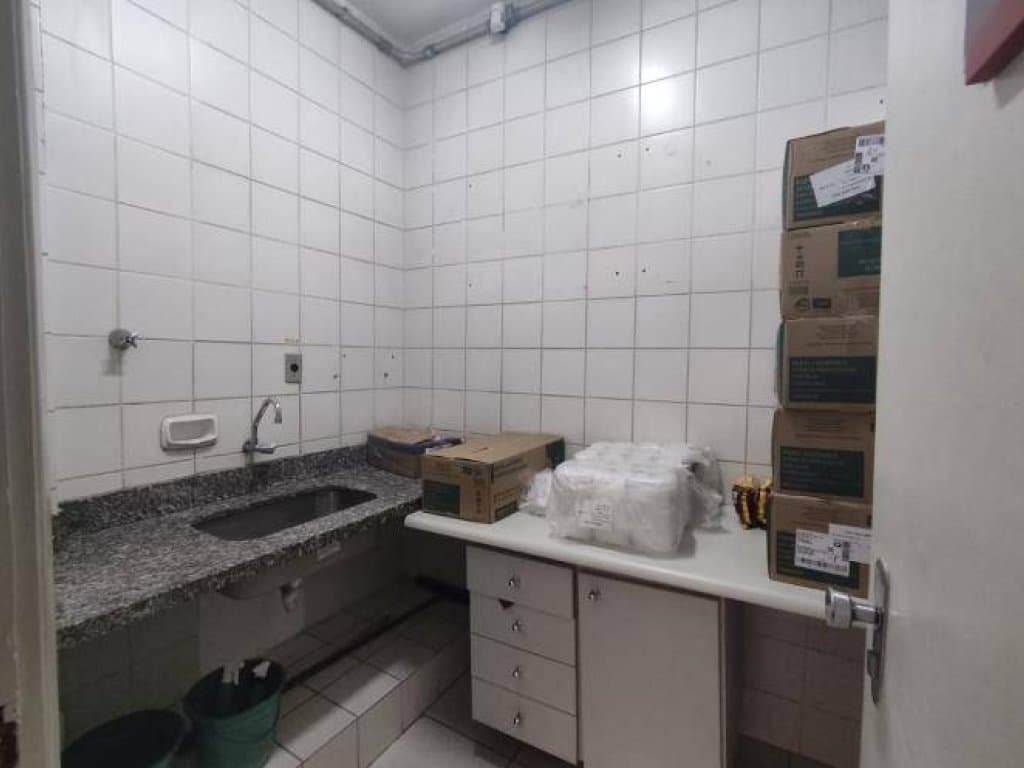 Foto 32 de 79: Comercial em leilão em São Paulo - SP, bairro Bela Vista — Ex-Agência, Padrão, 0 Vaga(S) de Garagem