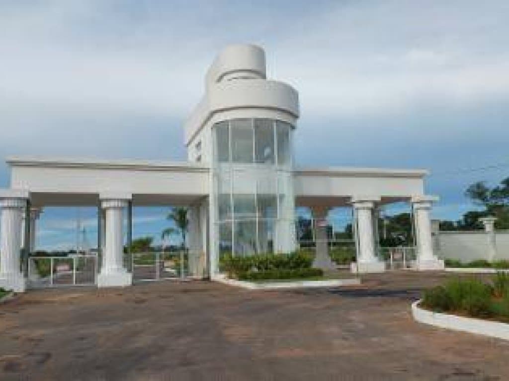 Foto 1 de 11: Terreno em leilão em Sinop - MT, bairro Eunice — Terreno em Condomínio 657 m² (Lt. 16 da Qd. 20) - Eunice - Sinop - MT