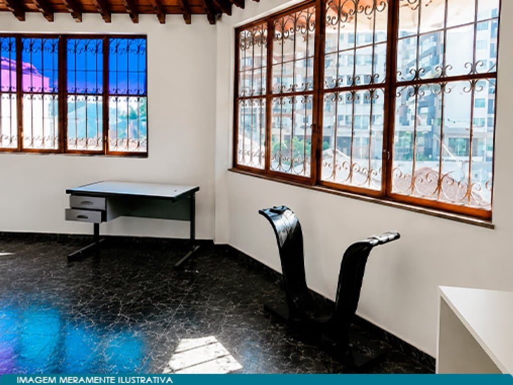 Foto 11 de 13: Casa em leilão em Nova Iguaçu - RJ, bairro Palmeiras — Direitos sobre Casa 296 m² (3 Pavimentos) - Palmeiras - Nova Iguaçu - RJ