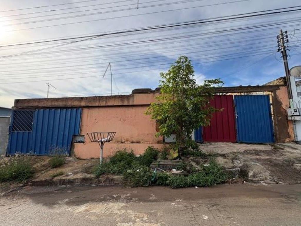 Casa em leilão em Aparecida De Goiânia - GO, bairro Villasul — Casa 148 m² - Aparecida de Goiânia-GO - Rua EM-19 - Lt. 12 da Qd. 04 - Villasul