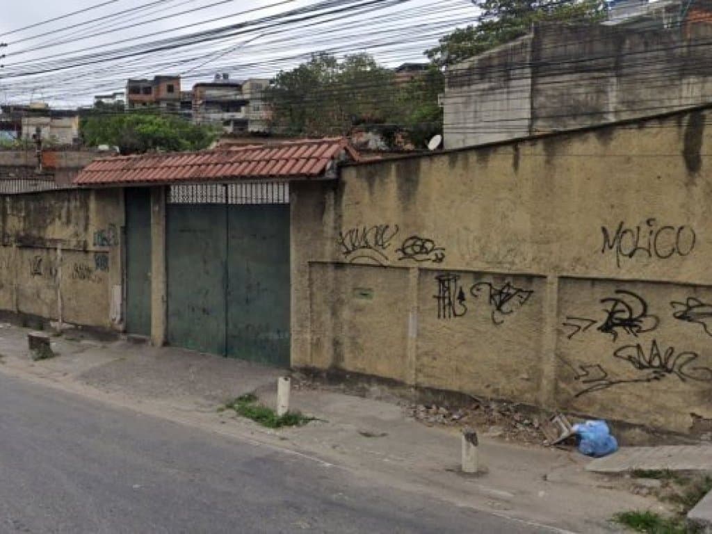 Foto 3 de 3: Casa em leilão em Nilópolis - RJ, bairro Nova Cidade — Casa com Área de 1.600 m² - Nova Cidade - Nilópolis - RJ