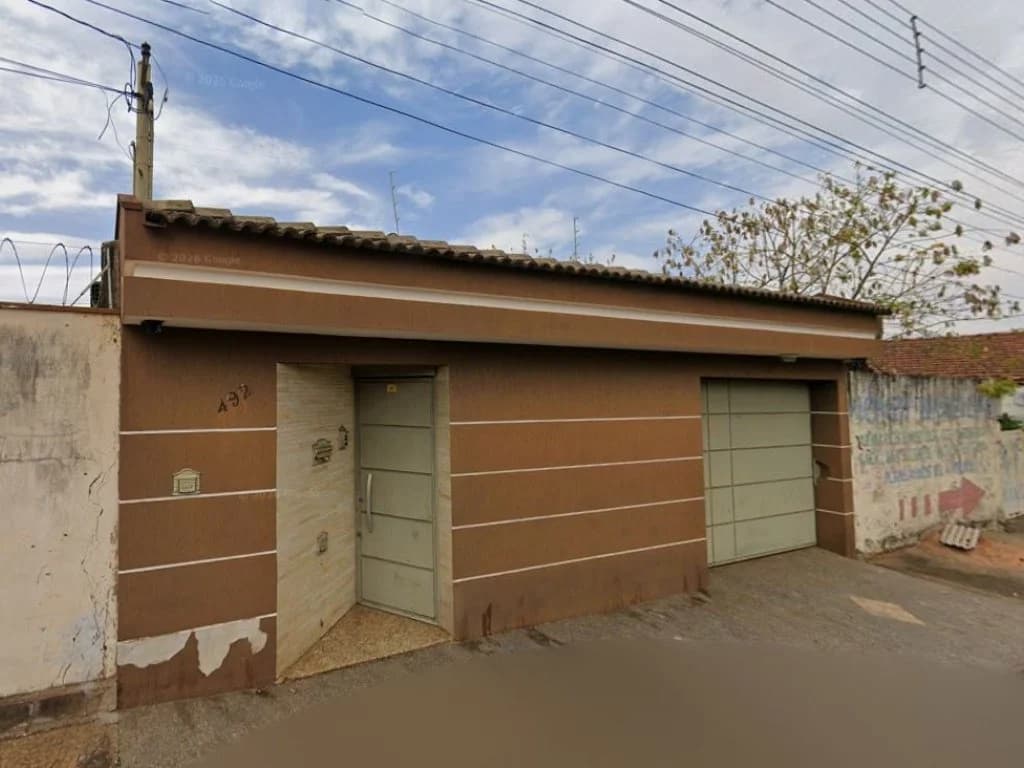 Casa em leilão em Rio Claro - SP, bairro Jardim Floridiana — Casa 220 m² - Rio Claro-SP - Rua M-3, 492 - Florianópolis