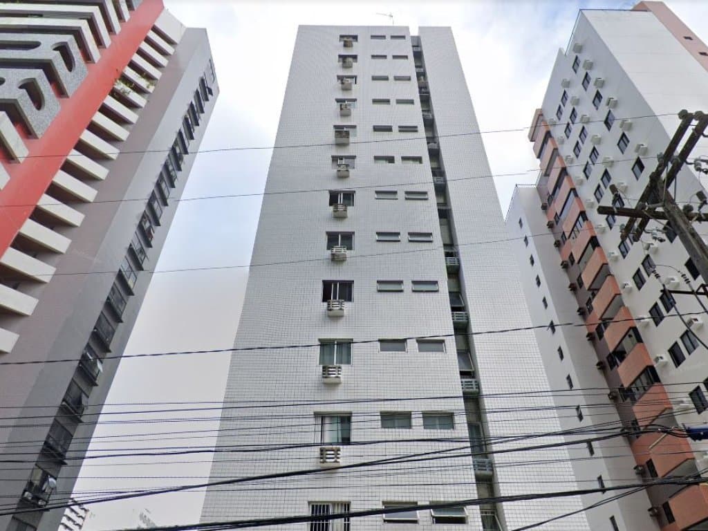Foto 2 de 4: Apartamento em leilão em Recife - PE, bairro Boa Viagem — Apartamento 122 m² - Recife-PE - Rua Professor Augusto Lins e Silva, 481 - Apto. 1.002 - Boa Viagem