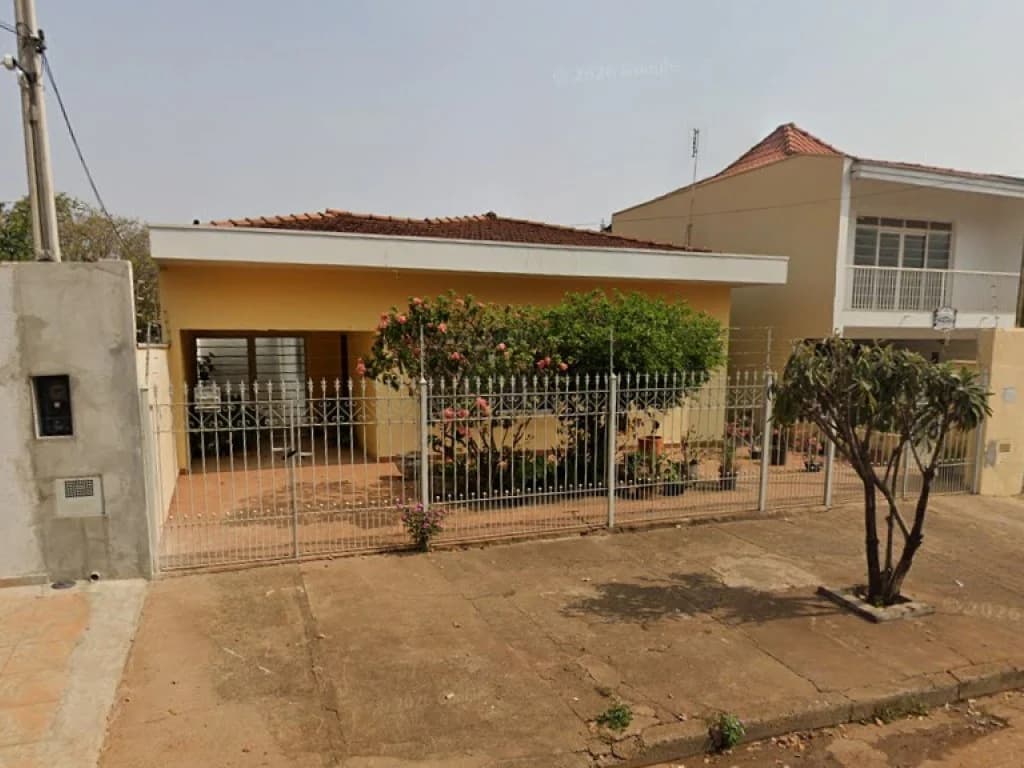Foto 1 de 12: Casa em leilão em Mogi Guaçu - SP, bairro Jardim Santo Antônio — Casa 163 m² - Jardim Santo Antônio - Mogi Guaçu - SP