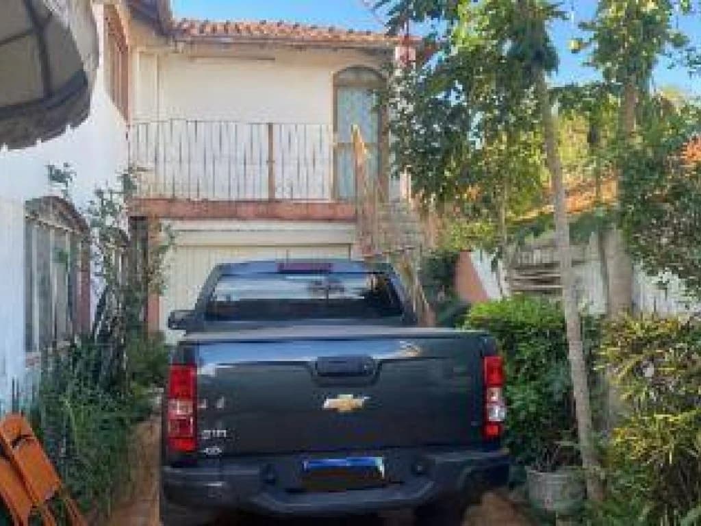 Foto 6 de 8: Casa em leilão em Ponta Porã - MS, bairro Centro — Casa 235 m² - Centro - Ponta Porã - MS