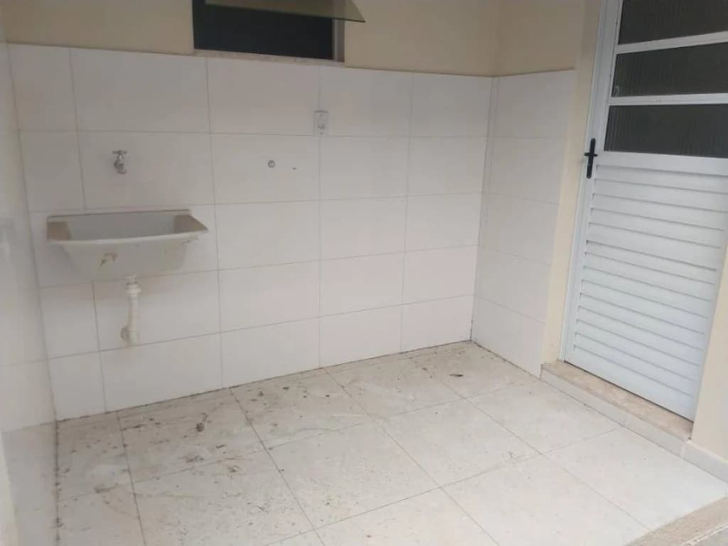 Foto 12 de 27: Casa em leilão em Lorena - SP, bairro Cidade Industrial — Casa 77 m² - Cidade Industrial - Lorena - SP