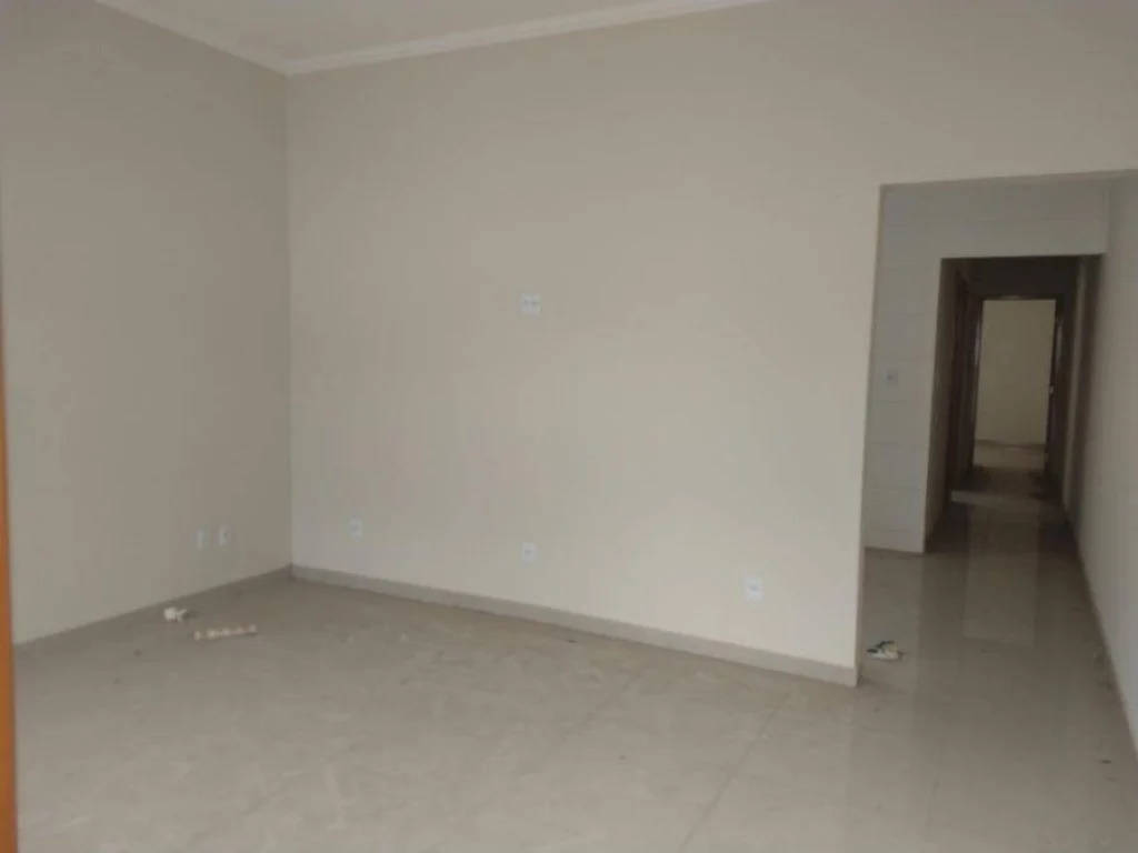Foto 2 de 27: Casa em leilão em Lorena - SP, bairro Cidade Industrial — Casa 77 m² - Cidade Industrial - Lorena - SP
