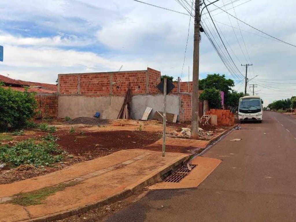 Foto 10 de 10: Casa em leilão em Rio Brilhante - MS, bairro Nova Rio Brilhante — Casa 200 m² - Nova Rio Brilhante - Rio Brilhante - MS