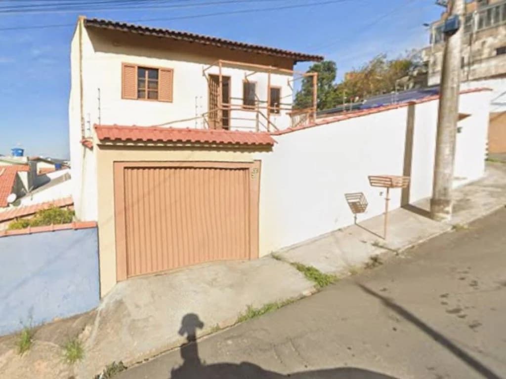 Foto 4 de 6: Casa em leilão em Poços De Caldas - MG, bairro Chácara Alvorada — Casa 137 m² - Chácara Alvorada - Poços de Caldas - MG