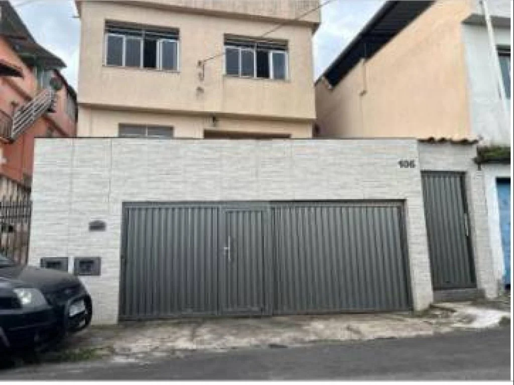 Foto 1 de 6: Casa em leilão em Juiz De Fora - MG, bairro Centenário — Casa 203 m² - Centenário - Juiz de Fora - MG