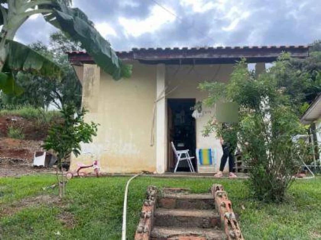 Foto 6 de 14: Casa em leilão em Rio Bonito Do Iguaçu - PR — Casa 32 m² - Cohapar - Rio Bonito do Iguaçu - PR