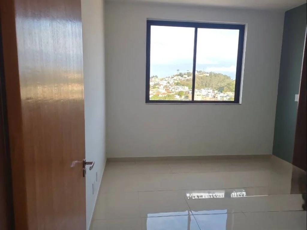 Foto 45 de 50: Apartamento em leilão em Barbacena - MG — Apartamento, Padrão, 1 Vaga(S) de Garagem