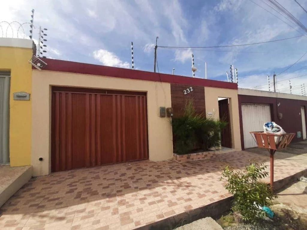 Foto 20 de 27: Casa em leilão em Juazeiro Do Norte - CE, bairro Aeroporto — Casa, Padrão, 0 Vaga(S) de Garagem