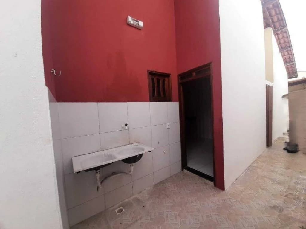 Foto 27 de 27: Casa em leilão em Juazeiro Do Norte - CE, bairro Aeroporto — Casa, Padrão, 0 Vaga(S) de Garagem